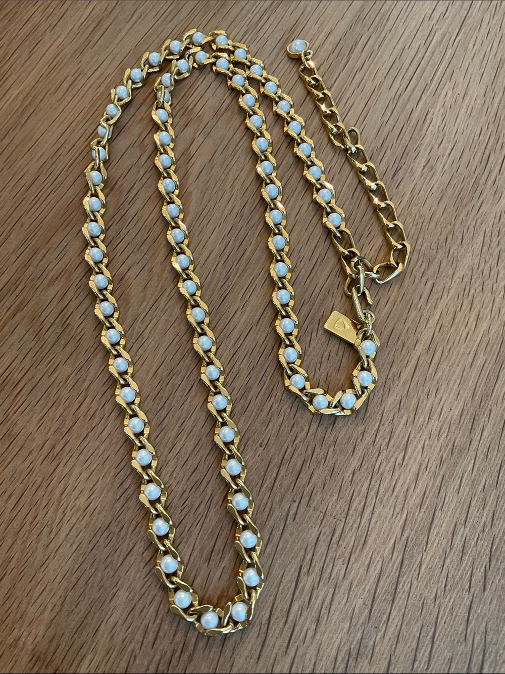 Napier Vintage Caged Faux Pearl Necklace 1980s/90’s UV Reactive Glowing.